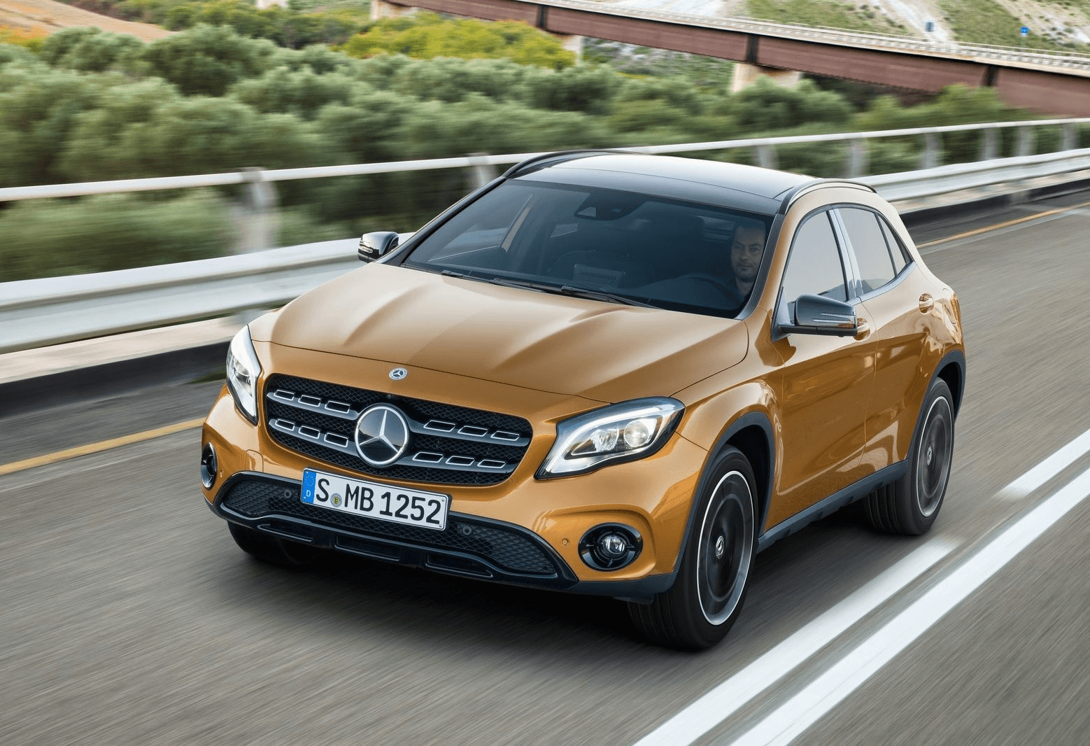 Nữ giới nên mua xe gì dưới 500 triệu đồng? - Kia Morning