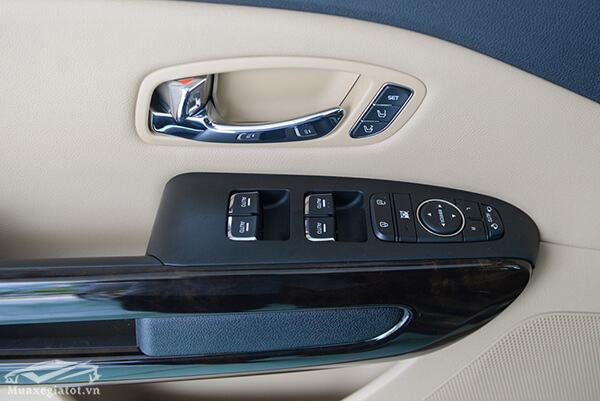 Kia Sedona: Giá bán mới nhất, Đánh giá thông số kỹ thuật
