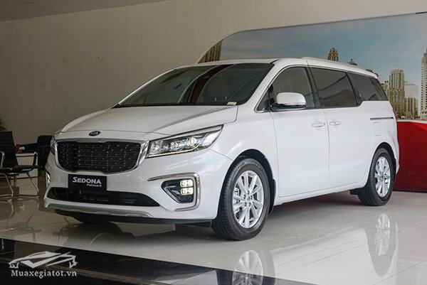 Kia Sedona: Giá bán mới nhất, Đánh giá thông số kỹ thuật