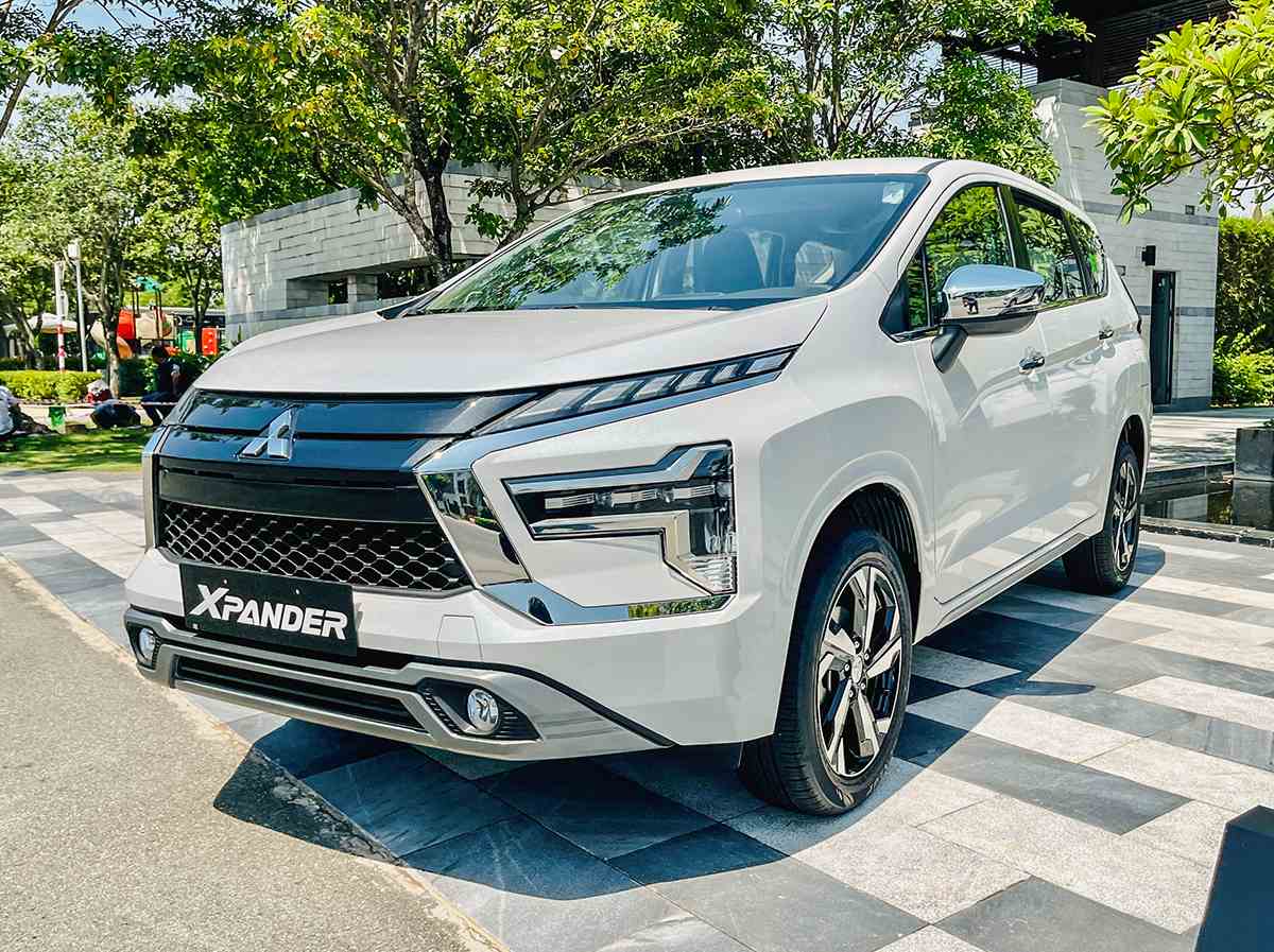Giá Mitsubishi Xpander lăn bánh mới nhất tháng 11/2022