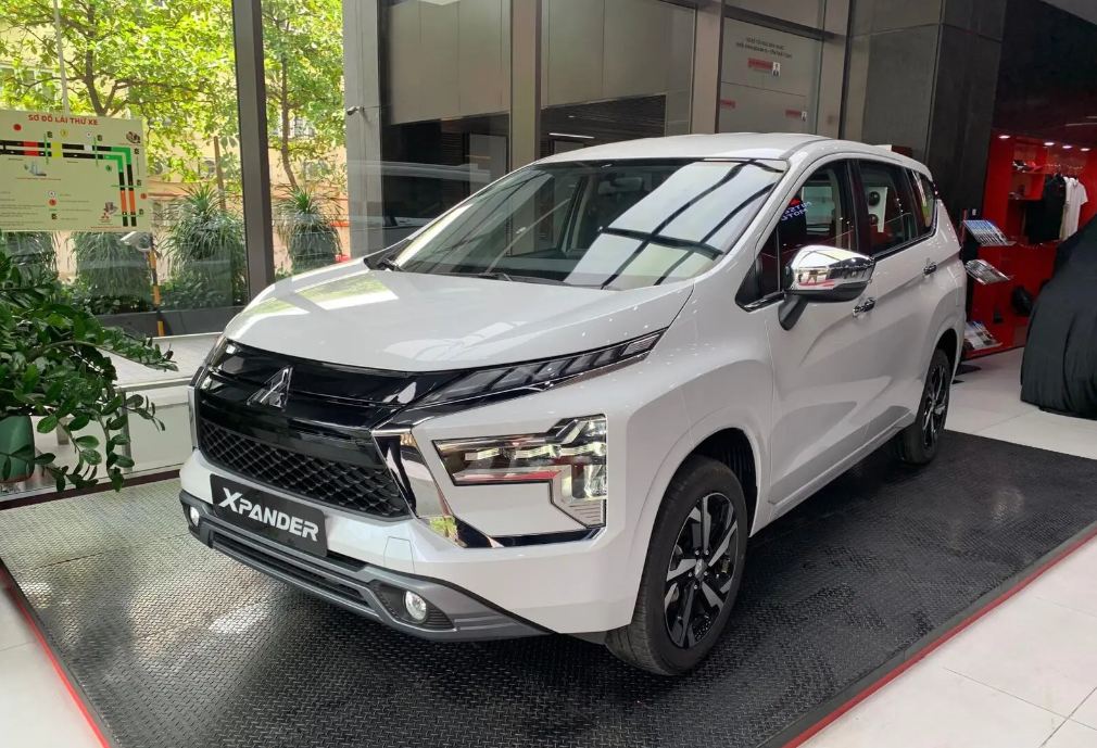 Giá Mitsubishi Xpander lăn bánh mới nhất tháng 11/2022