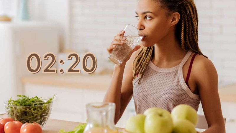 Số 2 đại diện cho cả 2 khía cạnh về tình yêu lẫn tình bạn